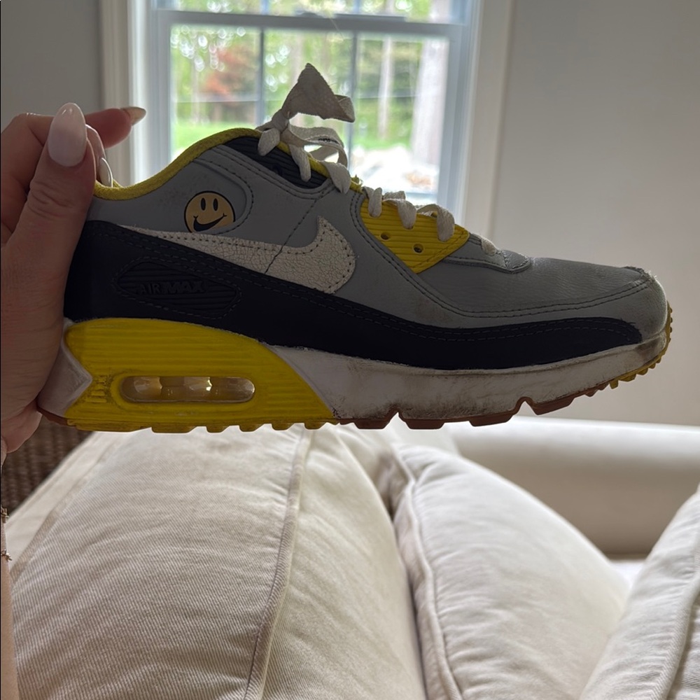 Nike Air Max Sneakers - Gray and Yellow